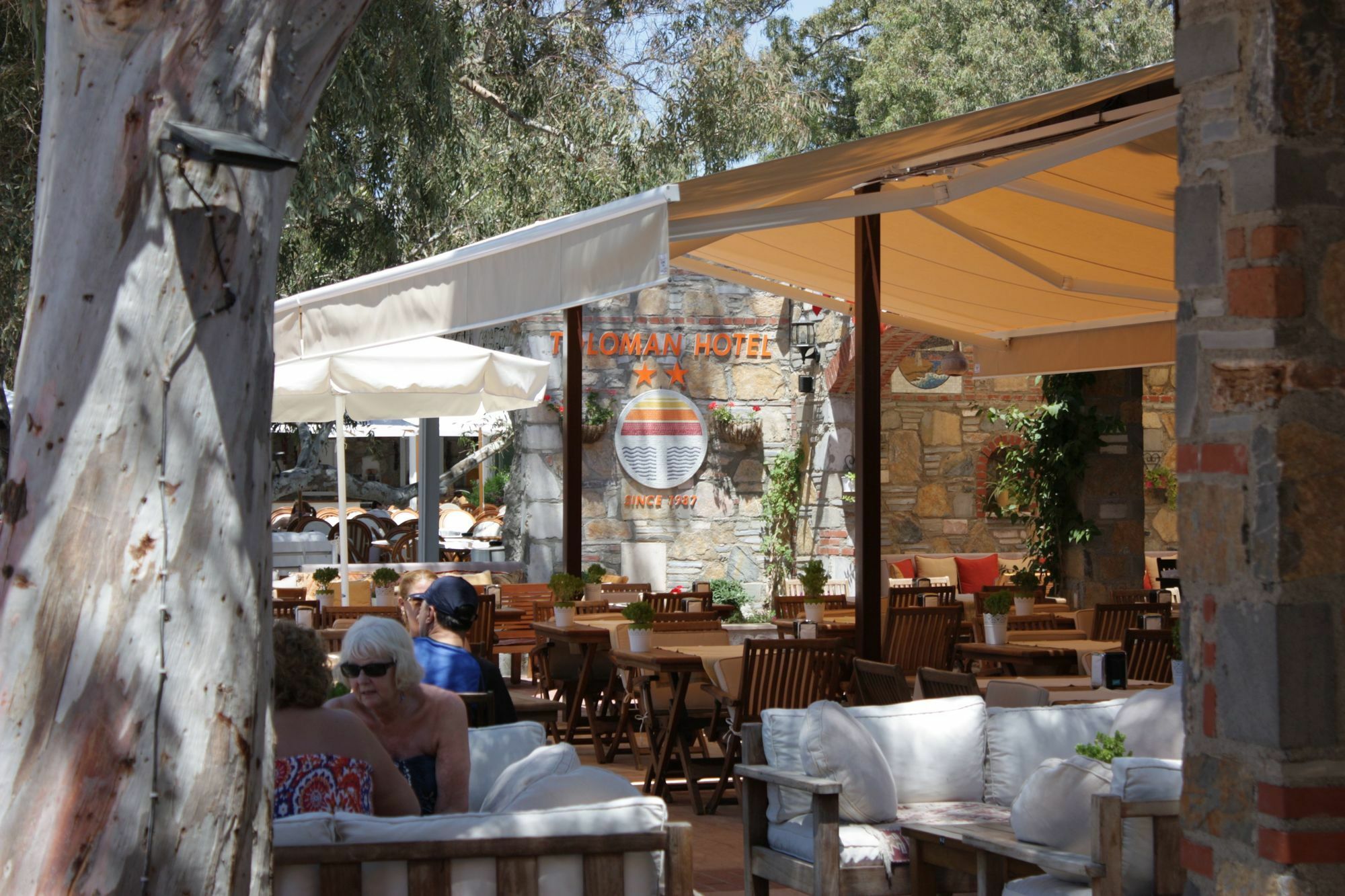 Toloman Hotel Bitez Beach Exterior foto